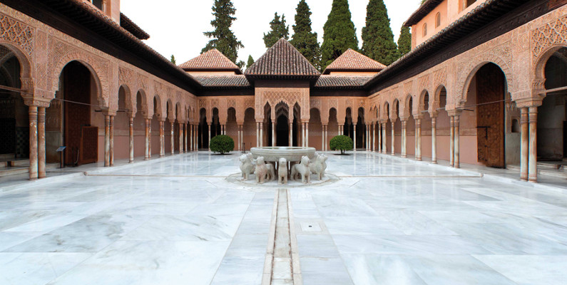 Patio Leones Alhambra